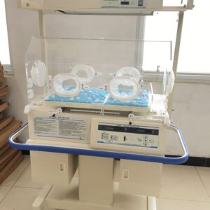 Infant Incubator SP-3000 with Phototherapy Unit